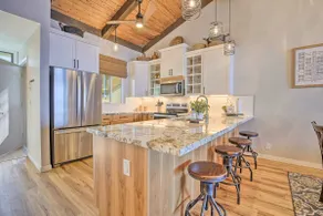Airy Oceanfront Kailua-Kona Gem w/ Community Pool - Image 4