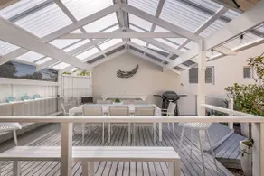 Salty Dayz Retreat Steps from Busselton Beach - Image 2
