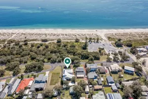 Salty Dayz Retreat Steps from Busselton Beach - Image 5