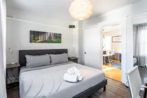 Charming | Spacious 3 Bedroom Apt | Family | Garden / Porch - Image 4