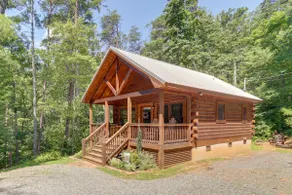 Cherry Log Couple’s Cabin Near Hiking & Waterfalls - Image 2