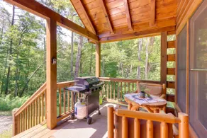 Cherry Log Couple’s Cabin Near Hiking & Waterfalls - Image 3