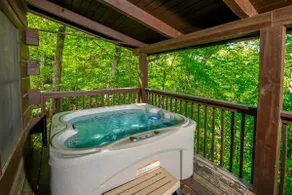 Spacious & Relaxing Retreat! HOT TUB! 2 BR+Loft - Image 2
