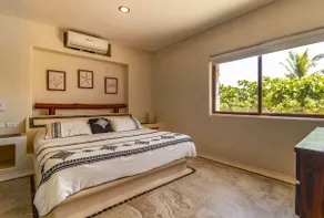 Ocean View Apartment - Image 2