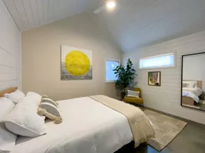 Private Oasis! Cozy & Close to Everything! - Image 4