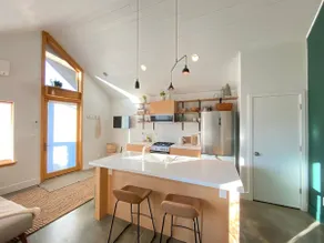 Private Oasis! Cozy & Close to Everything! - Image 5