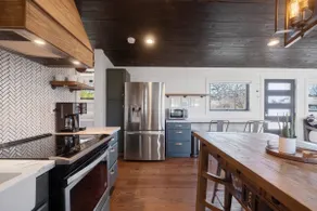 Modern Cabins near Lake Austin w/ Cowboy Pool! - Image 5