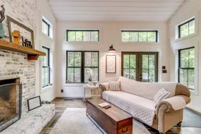 Deck & Fire Pit Bliss: Mountaintown Creek Cottage! - Image 4