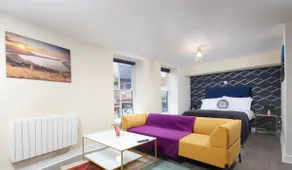 Luxury Apartment  - 2 Bedroom ( 2 Double Beds) - Image 5