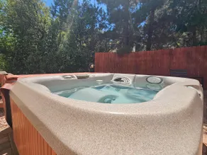 Myrinn – Desert Design w/ Hot Tub & Creek Access - Image 3