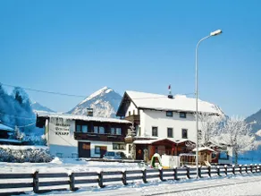 Apartment in Strass im Zillertal in a beautiful setting - Image 3