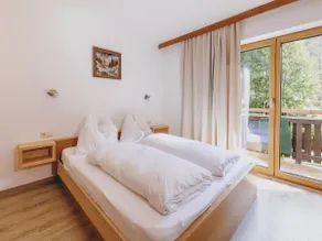 Holiday Home on Großglockner Alpine Road - Image 3
