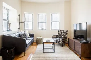 Fully Furnished 2br/2ba Loft in Downtown Boston - Image 2