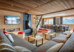 14 person chalet ideal for family - Image 5