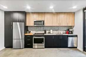 Urban Loft, Redmond Core - 92 Walkscore! - Image 3