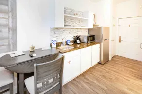 Sugar Shores 224-Private Beach-Sleeps 2 - Image 2
