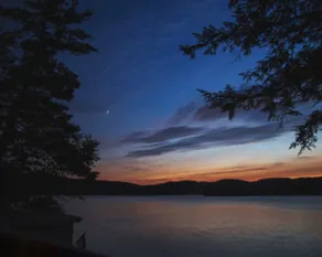 Bear's Mountaintop Home with Gorgeous Lake Views chalet - Image 4
