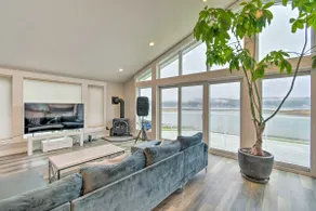 Scenic & Spacious Getaway on North Bay w/ Deck! - Image 4