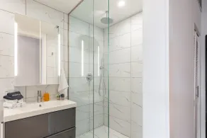 1BR South Loop Loft I SuperHost + Top Rated! - Image 5