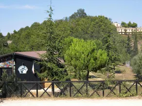 Hotel en Marche con rutas de senderismo - Image 2
