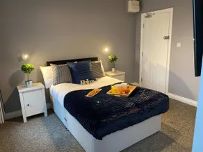 The North Wales Gathering - 9 Bedroom - EV Charging - Image 2
