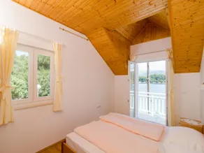 Sea View Apartment Maćus - Image 5