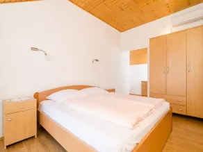 Sea View Apartment Maćus - Image 2
