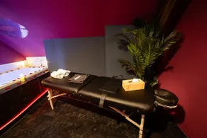 Love room with private spa ”3 shades of pleasure” - Image 4