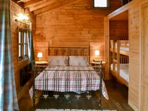 The Sunset Cabin - Image 5