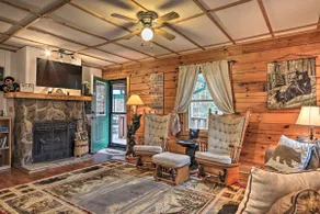 Hillside: Cosby 'Cozy Cove' Cabin w/ Hot Tub - Image 3