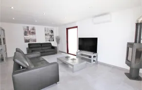 Villa 34 - Image 4