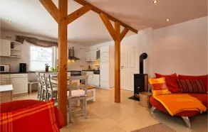 3 Bedroom Beautiful Home In Pulsnitz - Image 5