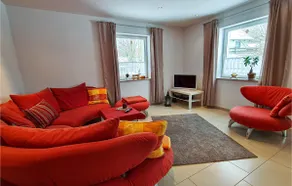 3 Bedroom Beautiful Home In Pulsnitz - Image 3