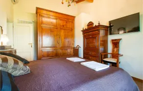 4 Bedroom Pet Friendly Home In Larciano - Image 5