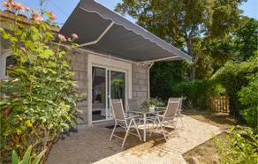Nice Home In Petreto Bicchisano - Image 2