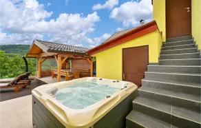 Awesome home in Zagreb - Image 2