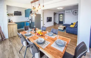 Amazing Home in Zavala With 3 Bedrooms, Wifi and Outdoor Swimming Pool - Image 5