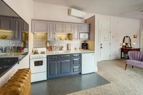 Palace Hotel Condos- Suite 303 - Image 3