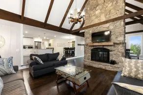 Cabin on the Hill - North Nashville Stunner! - Image 3