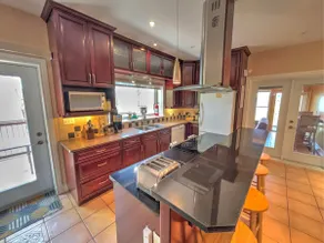 Whitefish Lodge Luxury Waterfront Retreat - Image 5