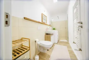 Lovely Home at West Residence - Image 4