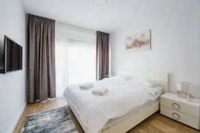 Lovely Home at West Residence - Image 3
