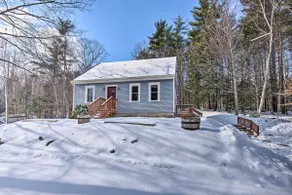Beautiful Gilford Home, Near Lake Winni & Gunstock - Image 3