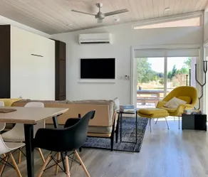 Modern, Secluded Retreat - Walk to the Plaza! - Image 4