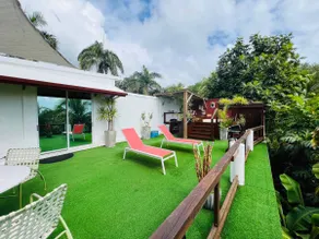 beach farmstay private apartment w balcony n pool - Image 2