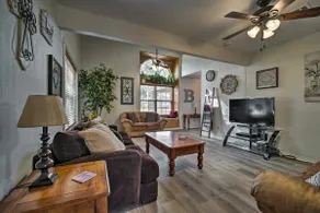 Bright College Station Abode: 3 Mi to Kyle Field - Image 5
