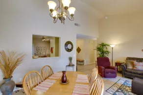 7 Mi to Mill Ave: BBQ-Ready Mesa Townhouse - Image 5