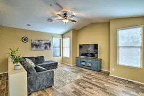 4 Mi to Surprise Stadium! Snowbird Haven w/ Pool - Image 4
