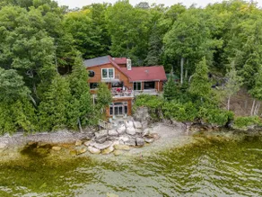 Waterfront Escape at the Tip of Door County - Image 5
