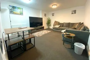 Cosy Nook - Town centre flat with free nearby parking, - Image 2